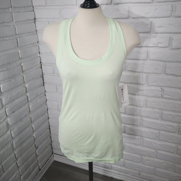 NWT Athleta Mint Green Ladies Size Medium Racer Back Momentum Tank Top - Picture 1 of 13